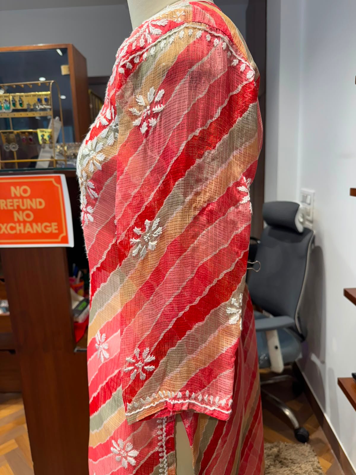 kota doria  long kurti full sleeves in lucknowi Pattern