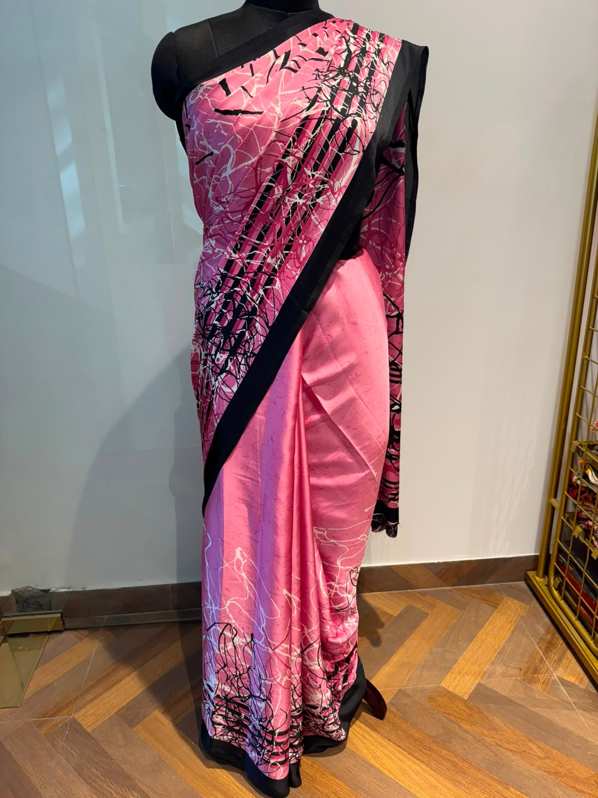 Pink Printed Bordered Crepe Saree