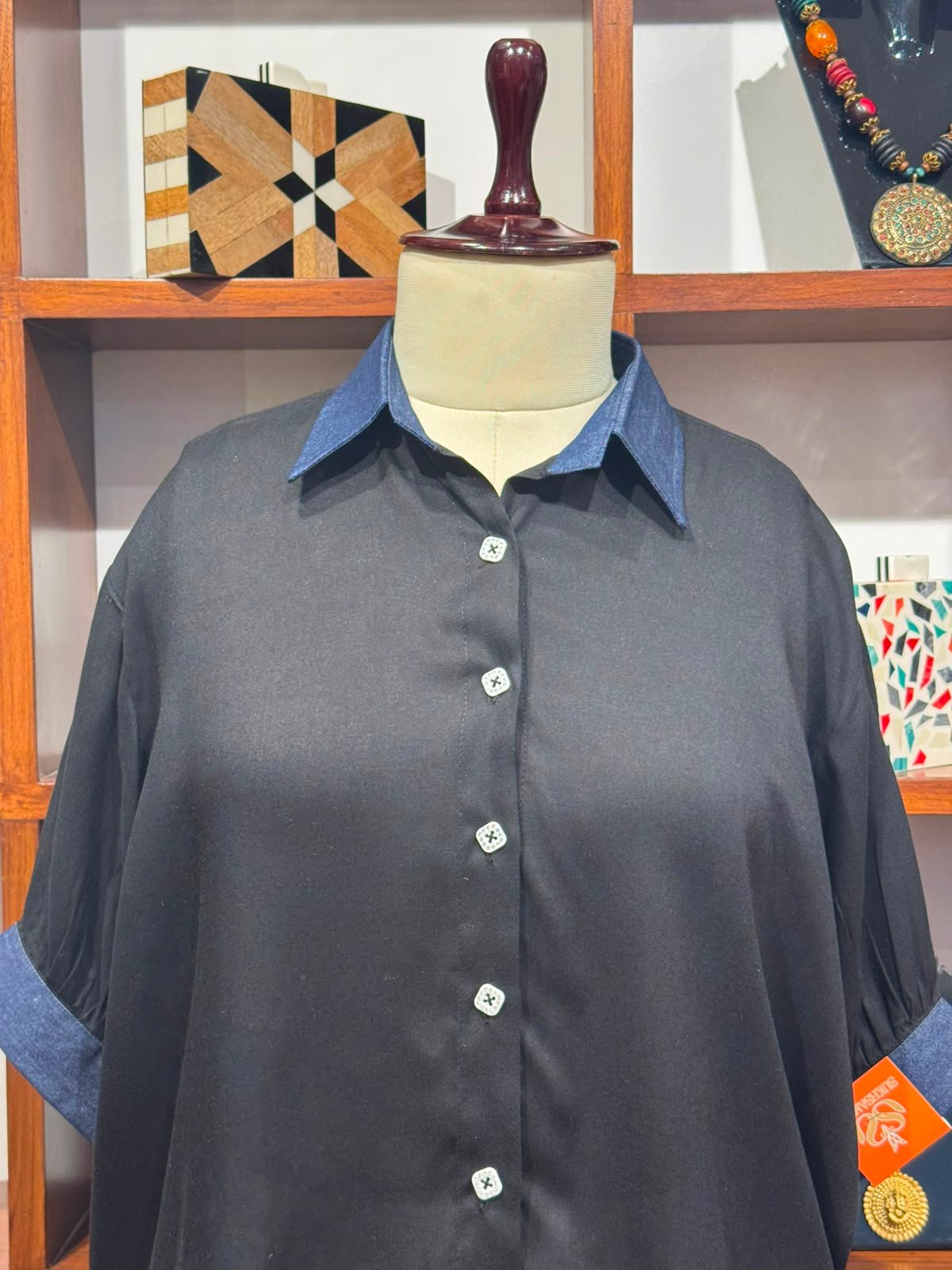 linen fabric with denim collar shirt colour  black