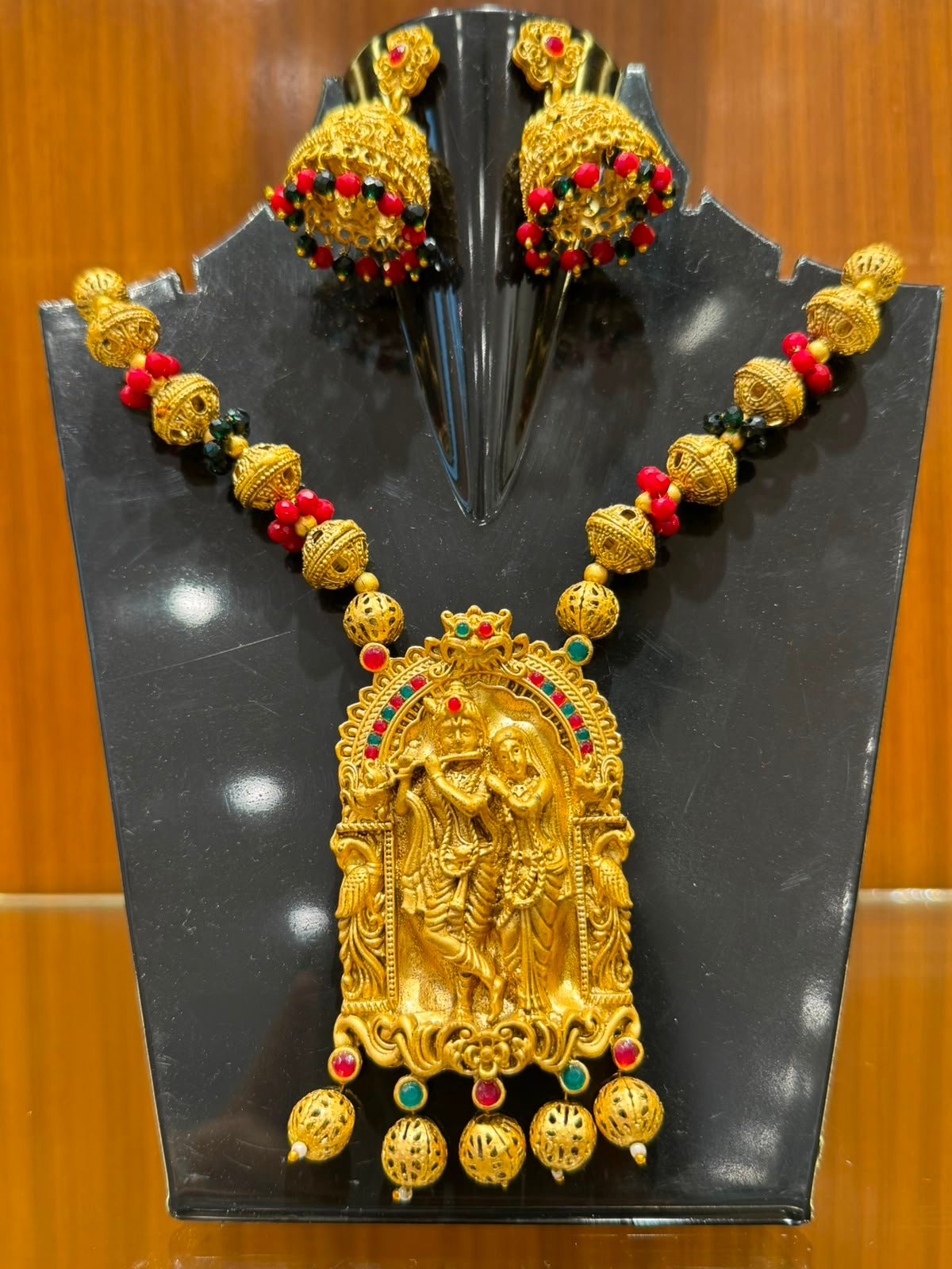 temple jewellery