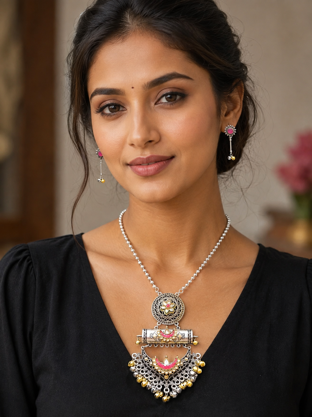 Classy  Neckless With Ear Rings